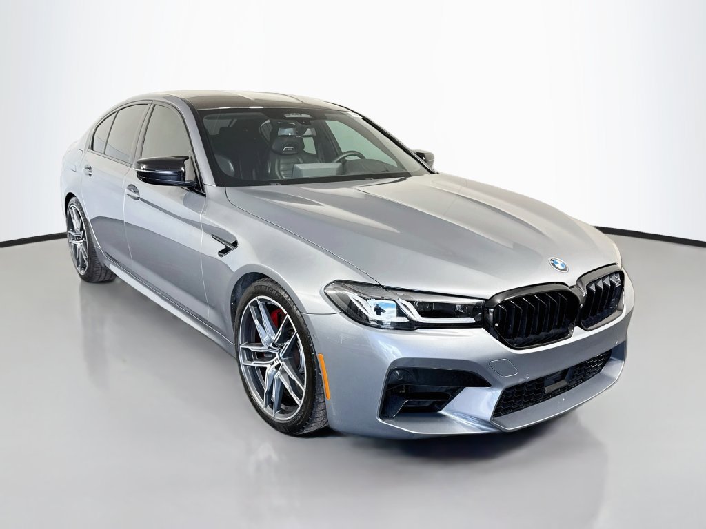 2023 BMW M5