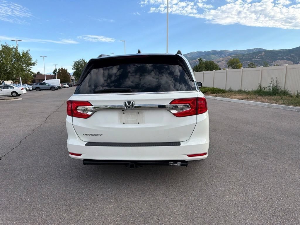Used 2019 White Diamond Pearl Honda EX-L image 6