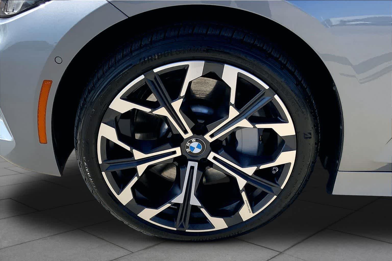 Used 2025 Skyscraper Grey Metallic BMW 330i image 10