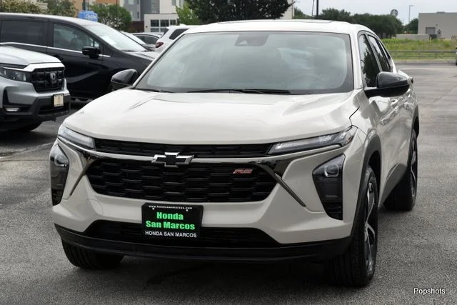 2026 Chevrolet Trax 1RS's photo
