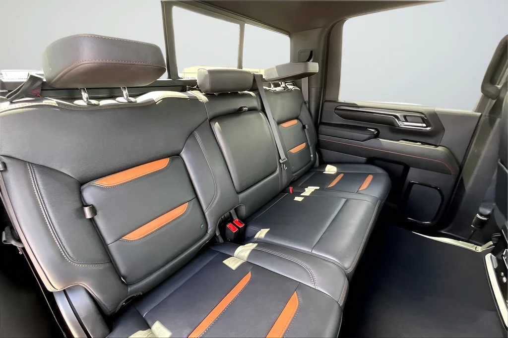 Used 2024 Black GMC AT4 image 19