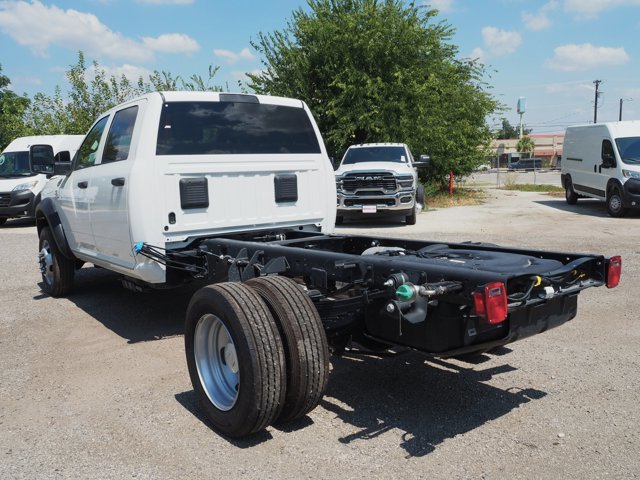 New 2026 Bright White Clearcoat RAM Tradesman image 9