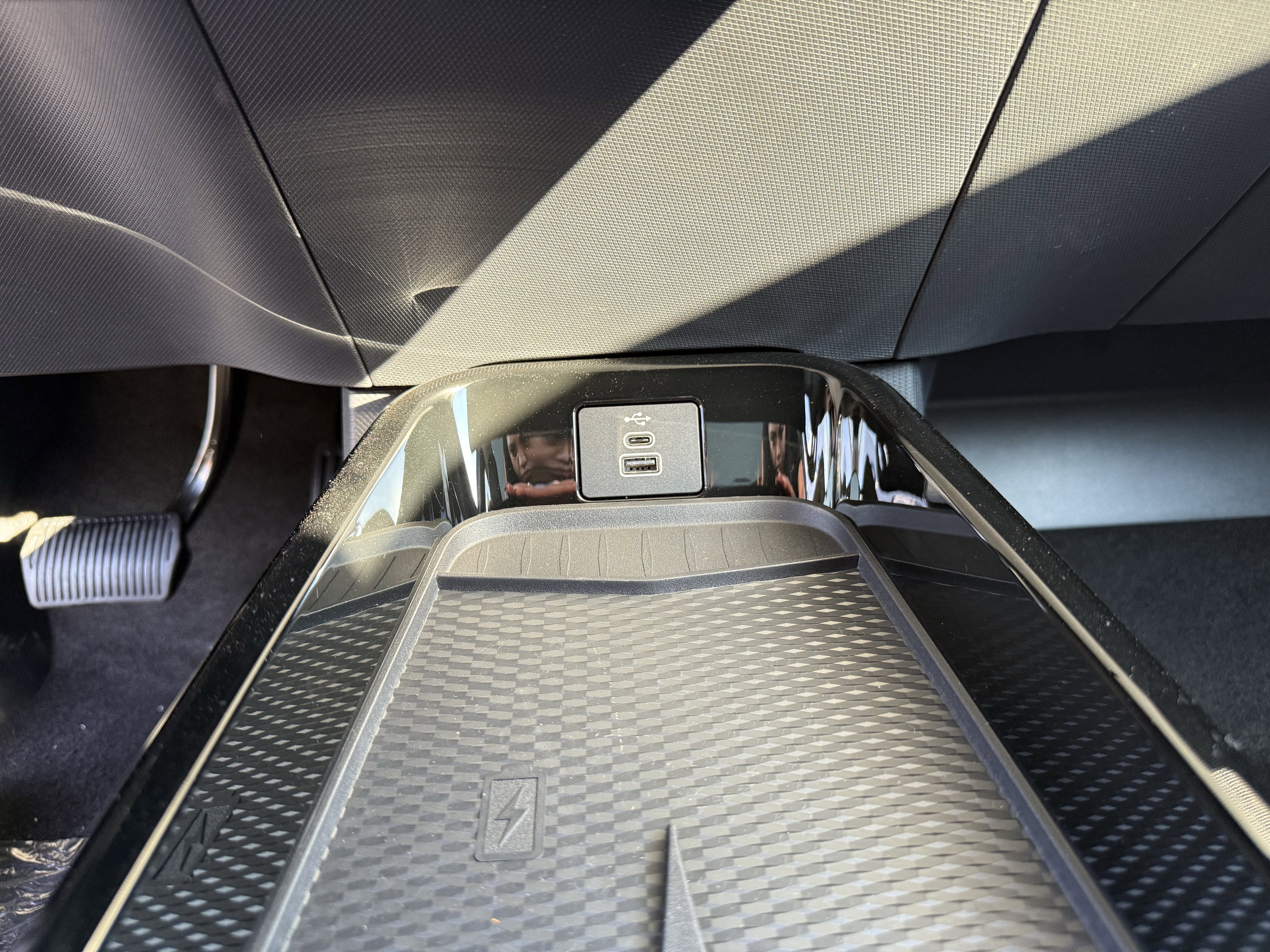 2025 Ford Mustang Mach-E Premium - Photo 27