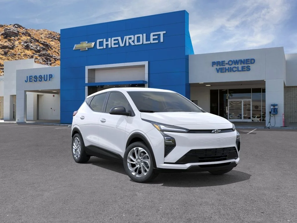 2027 Chevrolet Bolt EV LT Auto's photo