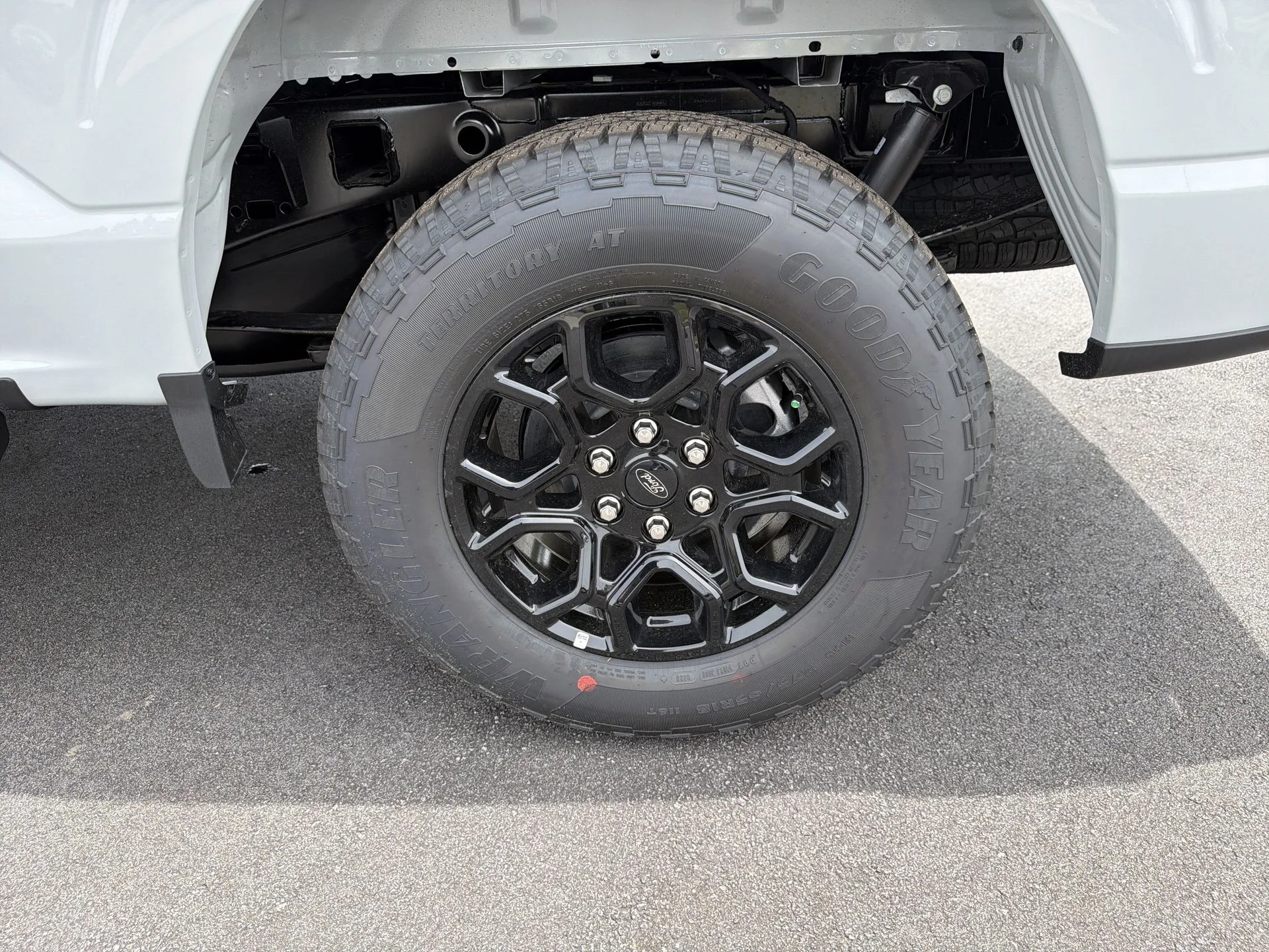 New 2026 Avalanche Ford Lariat® image 29