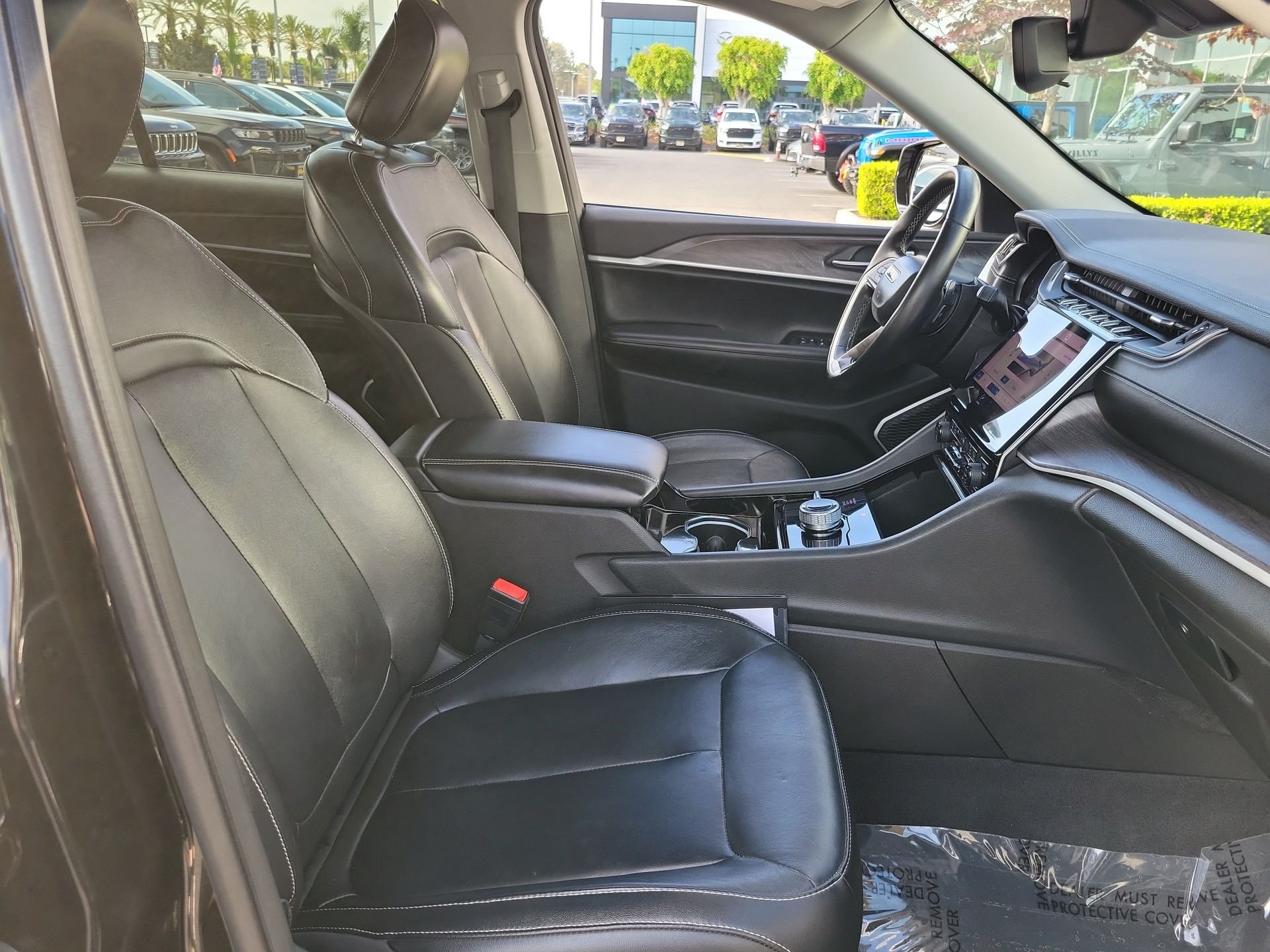 Certified Used 2022 Black Jeep Limited image 13
