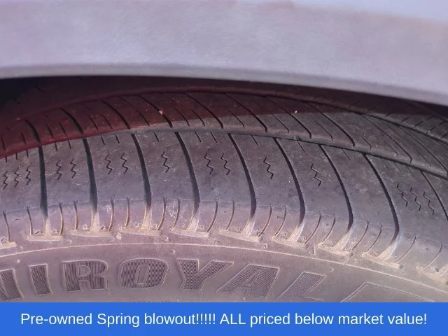 Used 2020 Silver Ford XLT image 15