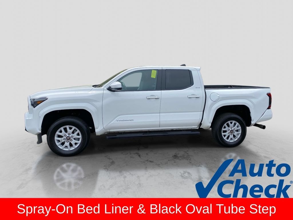 Used 2025 White Toyota SR5 image 2