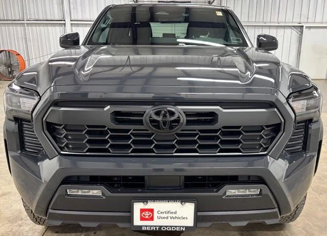 Certified Used 2026  Toyota TRD Off-Road image 2