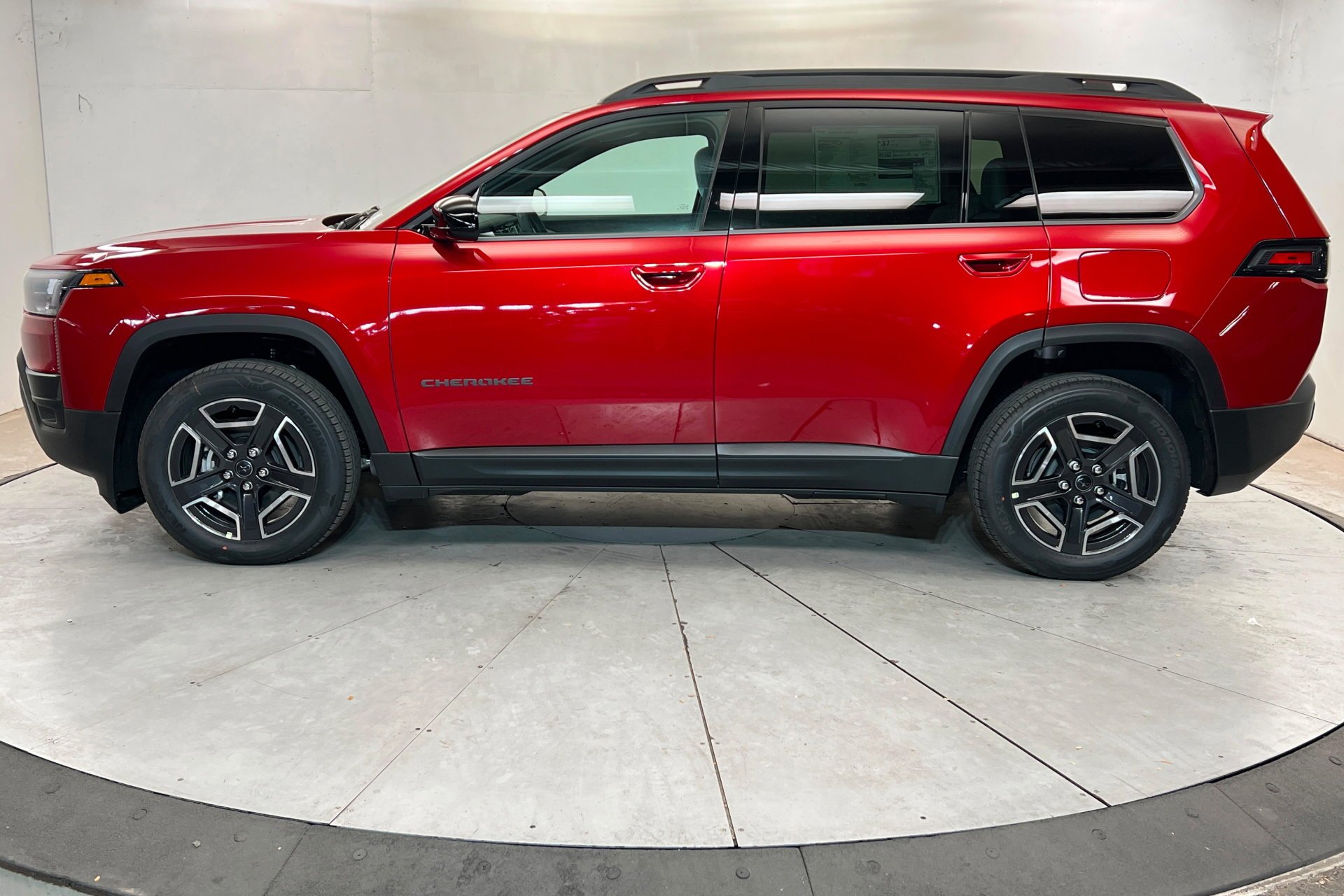 New 2026 Red Hot Pearl-Coat Exterior Paint Jeep Laredo image 2
