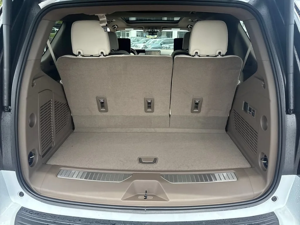 New 2026 Glacier White Tricoat GMC Denali image 23