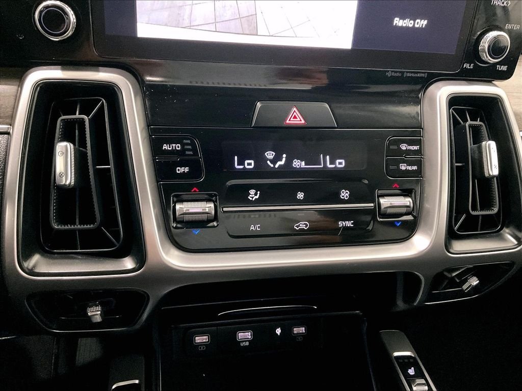 Used 2023 Glacial White Pearl Kia X-Line EX image 27