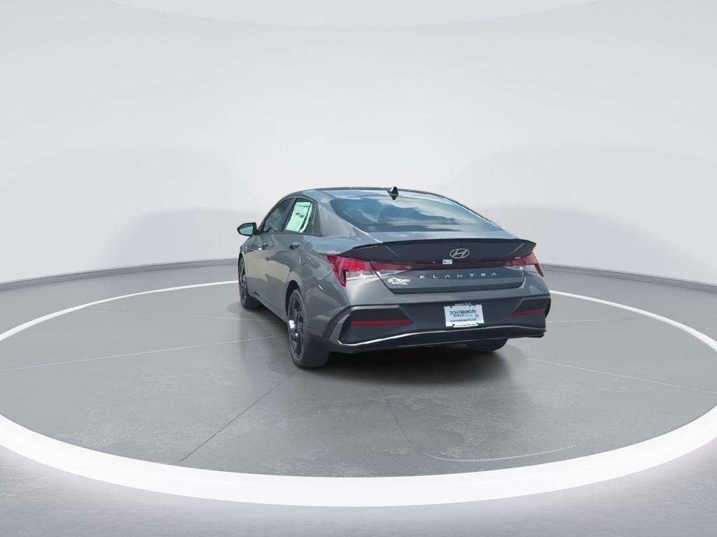 New 2026 Gray Hyundai SEL Sport image 7