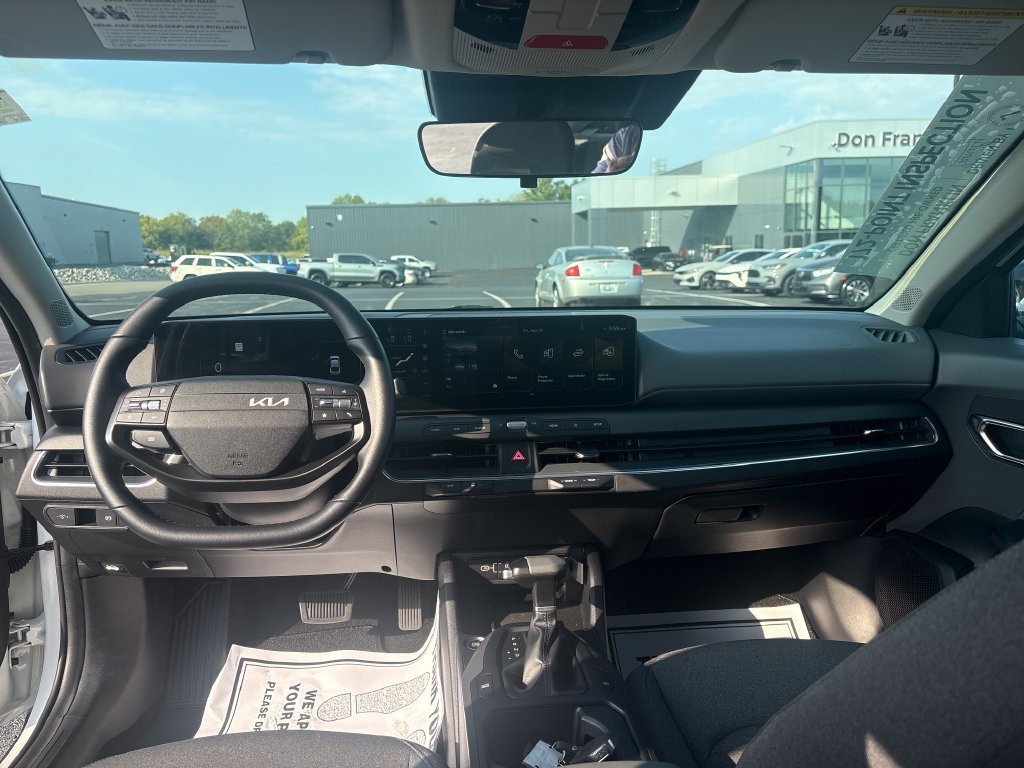 Used 2025 White Kia EX image 16