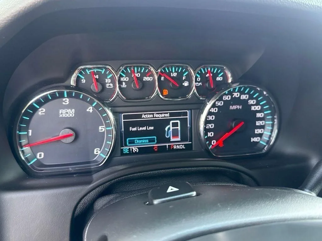 Used 2019 Black Chevrolet Premier image 18