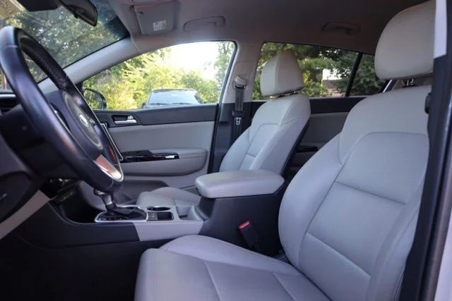Used 2020 Silver Kia EX image 16