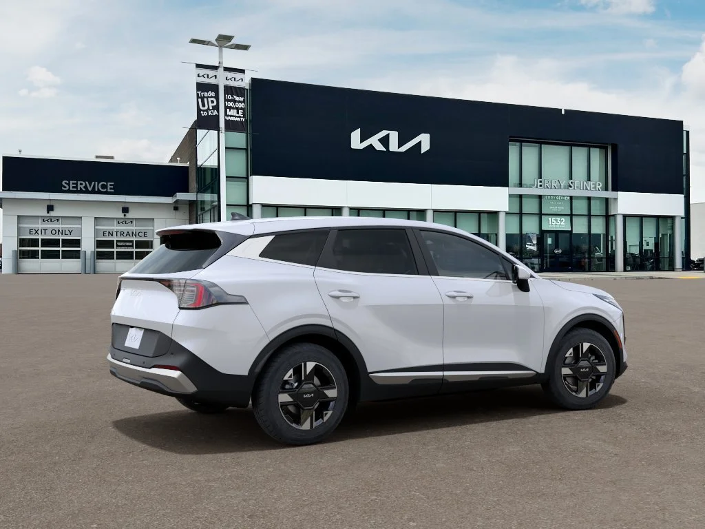 New 2027 Snow White Pearl Kia LX image 6