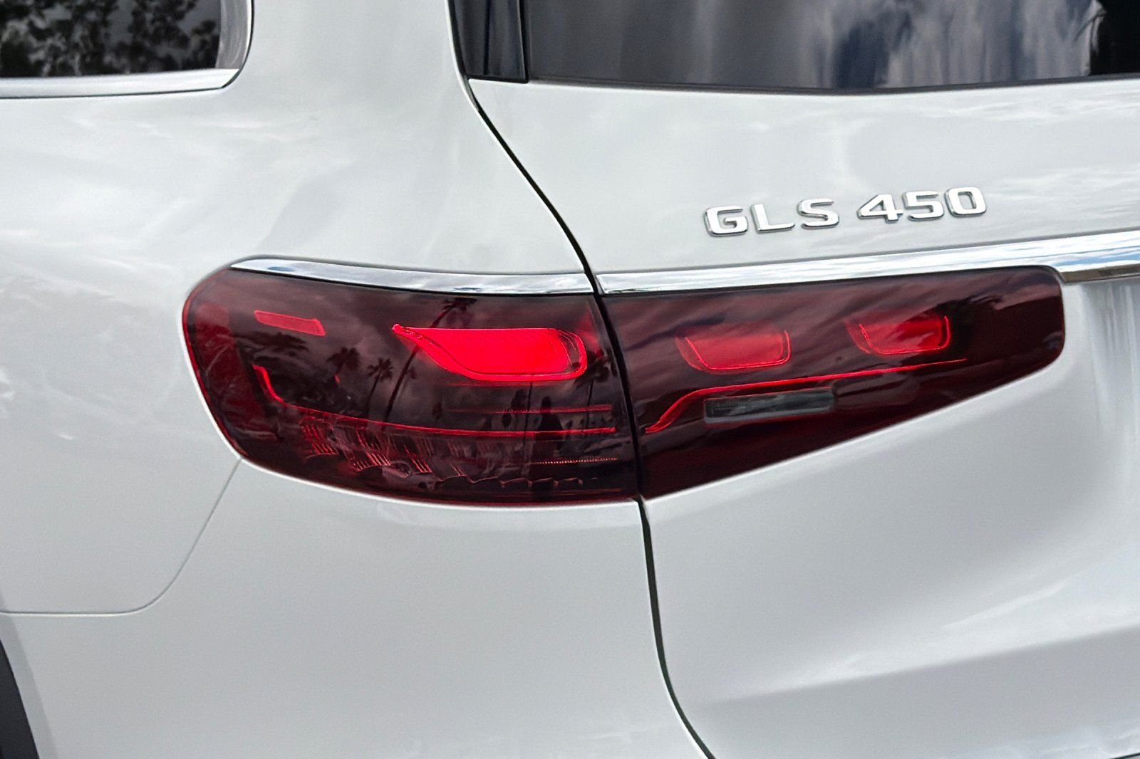 New 2026 Polar White Mercedes-Benz GLS 450 image 14