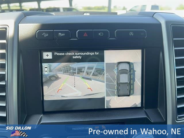 Used 2018 White Platinum Metallic Tri-Coat Ford Platinum image 16