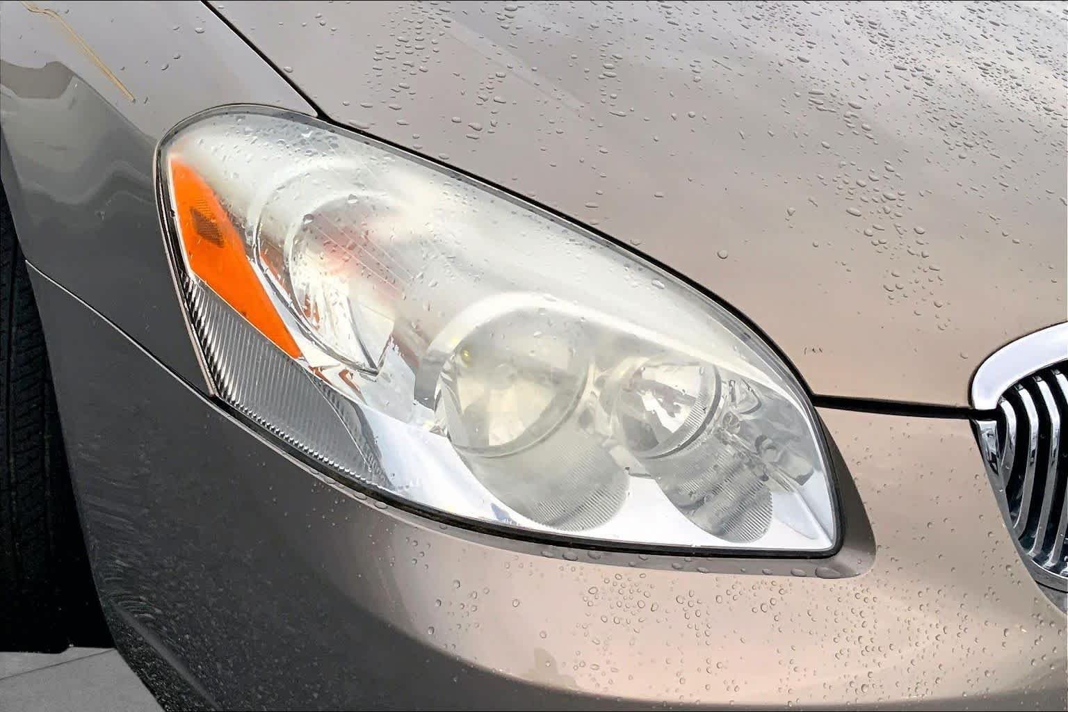 Used 2006 Sandstone Metallic Buick CX image 25