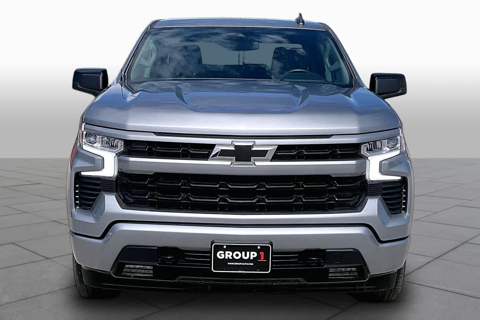 Used 2026 Sterling Gray Metallic Chevrolet RST image 3