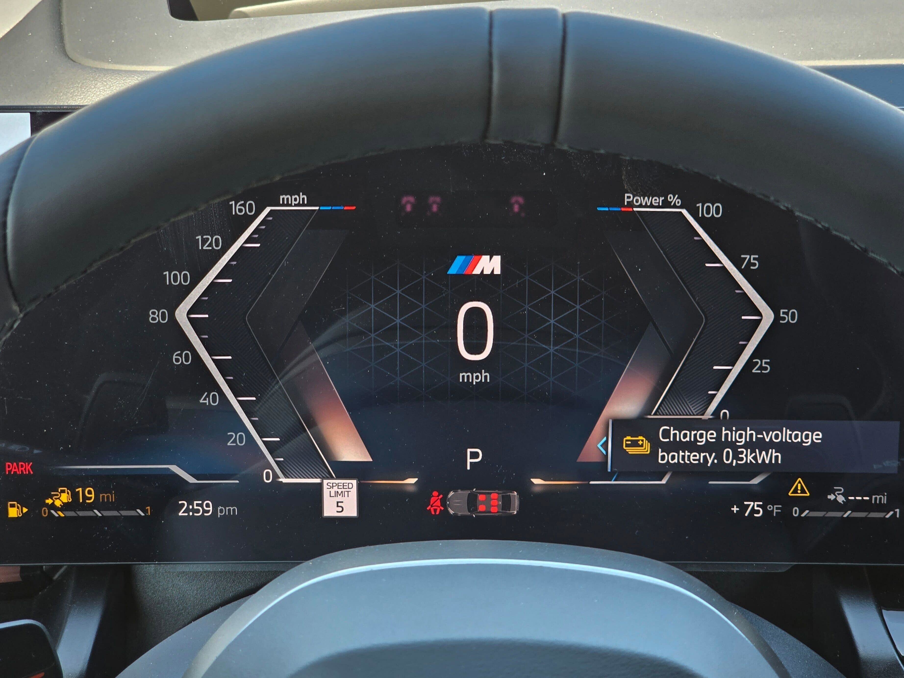 2026 BMW 5 Series 550e - Photo 17