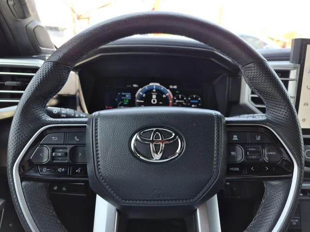 Used 2023 Wind Chill Pearl Toyota Platinum image 24