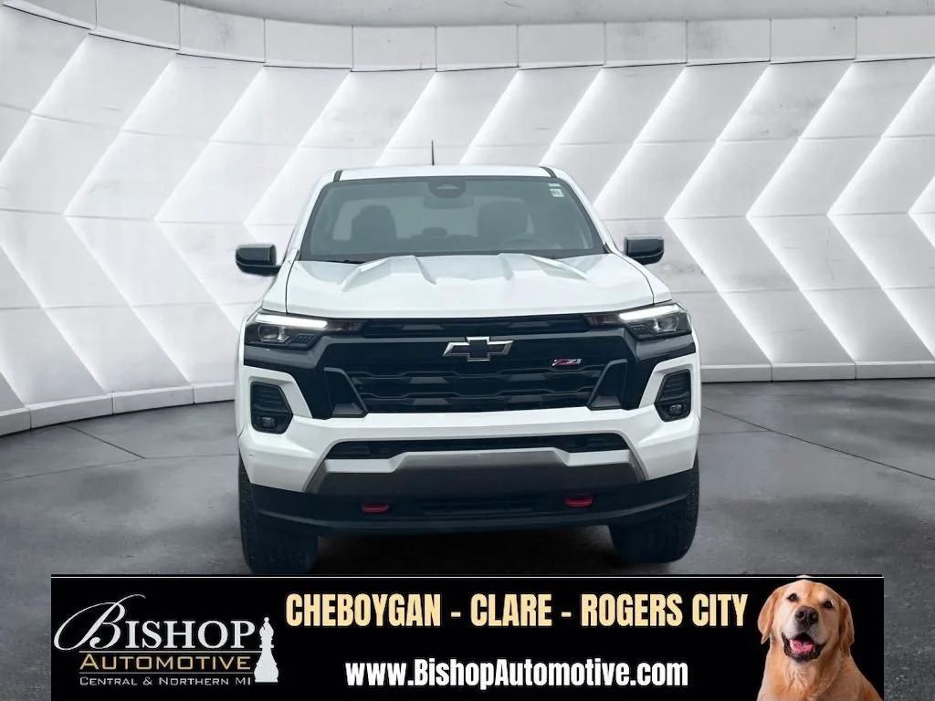 Pre-Owned 2024 Chevrolet Colorado Z71 Crew Cab image 22