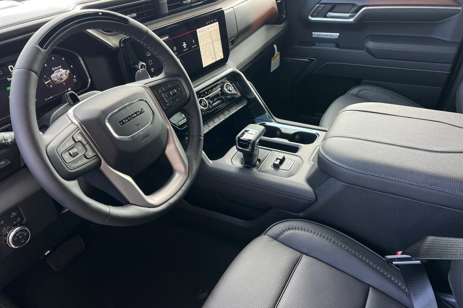 2026 GMC Sierra 1500 Denali - Photo 8