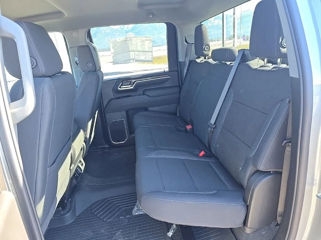 2026 Chevrolet Silverado 3500 HD LT - Photo 21