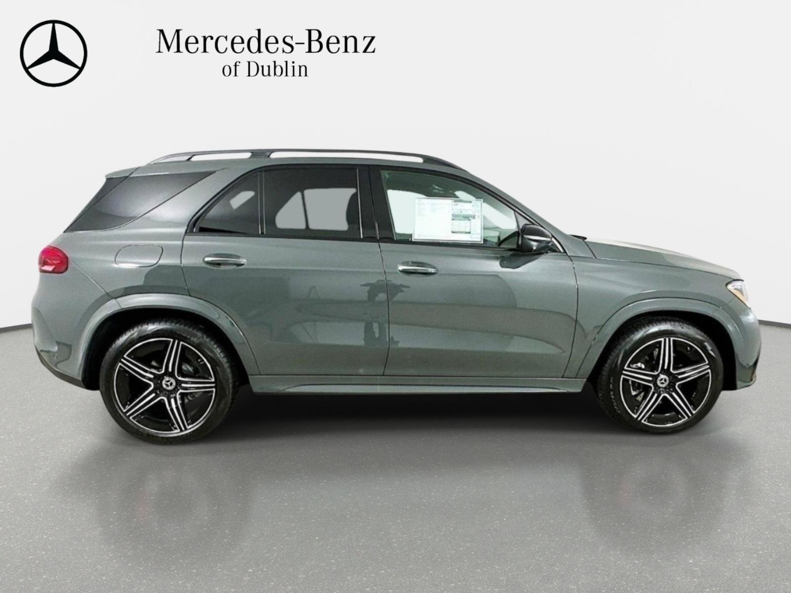 Used 2026 Gray Mercedes-Benz GLE 450 image 4