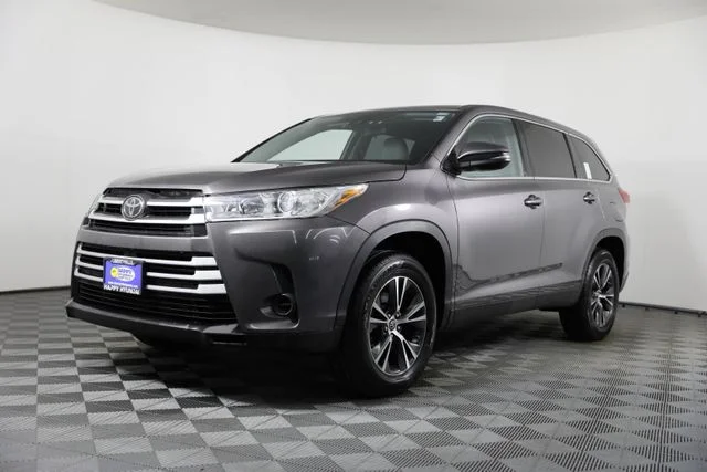 Used 2019 Gray Toyota LE image 36