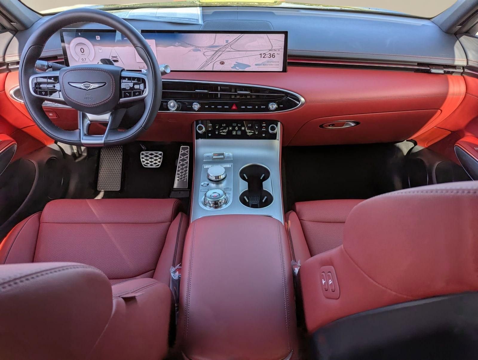 2026 GENESIS GV70 Sport Advanced - Photo 13