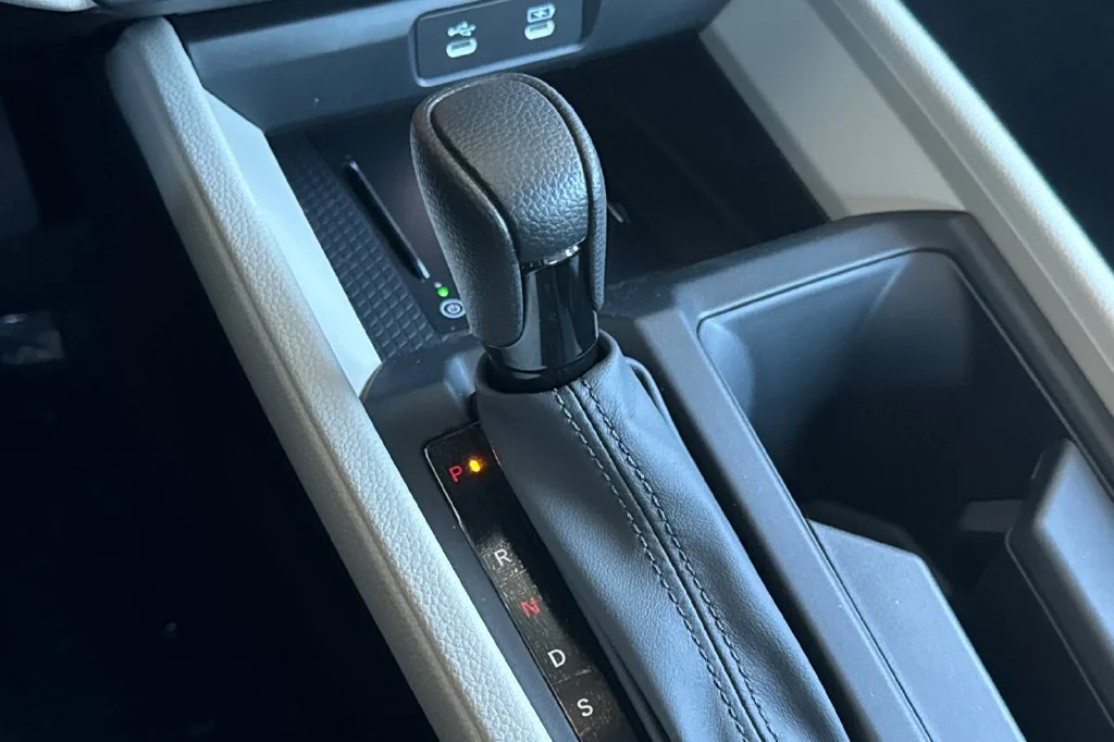 New 2026 Meteorite Gray Metallic Honda SE image 23