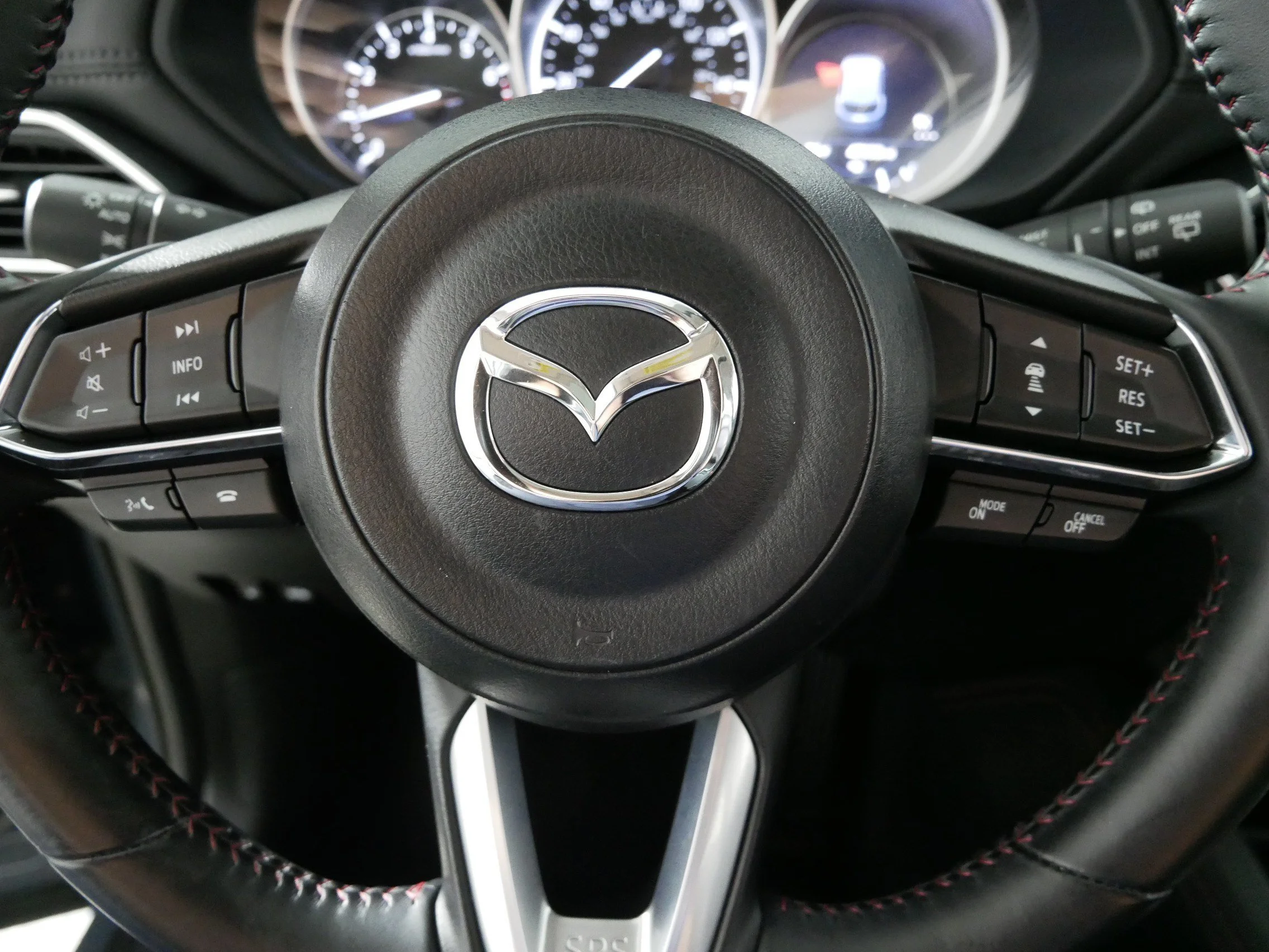 Used 2025 Polymetal Gray Metallic Mazda 2.5 S Carbon Edition image 25