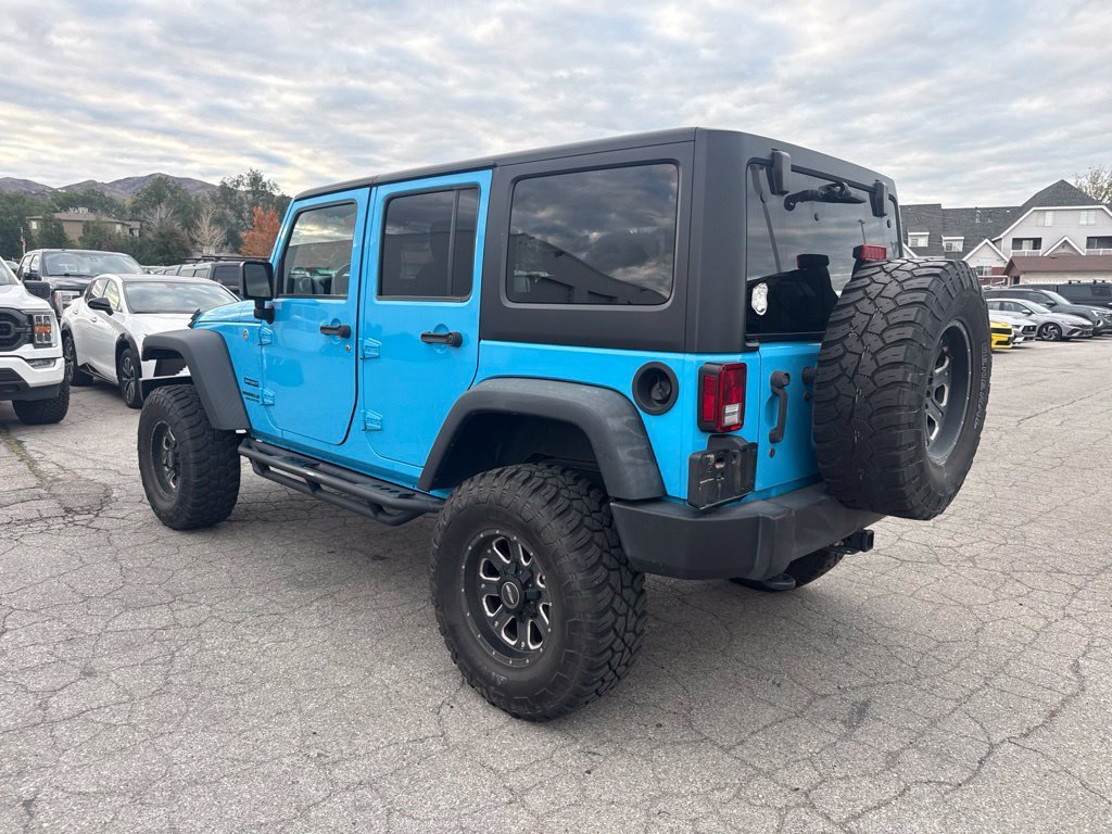 Certified Used 2017 Chief Clearcoat Jeep Unlimited Sport image 12