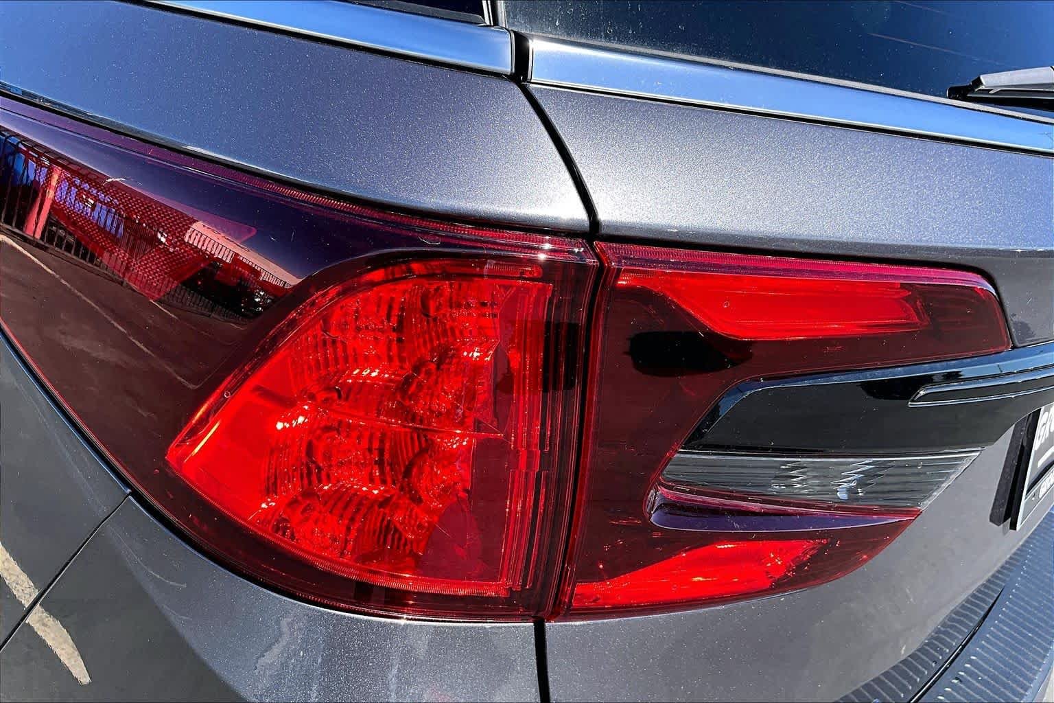 New 2026 Modern Steel Metallic Honda Touring image 14