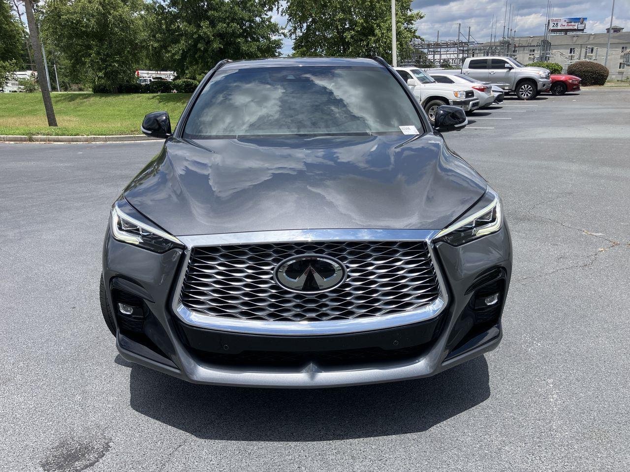 Used 2023 Gray (Graphite Shadow) INFINITI Essential AWD image 8