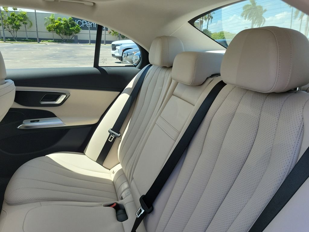 New 2026 Polar White Mercedes-Benz E 350 image 13