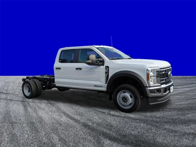 New 2026 Oxford White Ford F-450® XL image 2