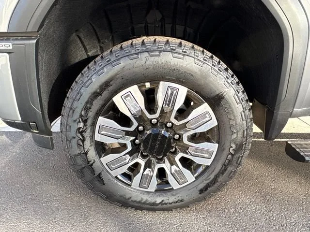 2026 GMC Sierra 2500HD Denali - Photo 20