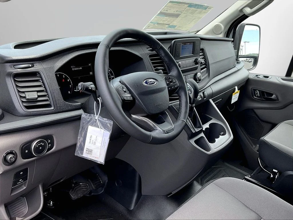 New 2025 Oxford White Ford Passenger Van XL image 7