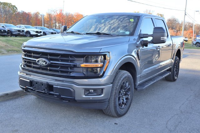 Used 2024 Gray Ford XLT image 2