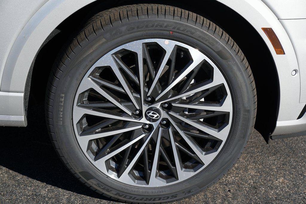 New 2026 Typhoon Silver Metallic Hyundai Calligraphy image 7