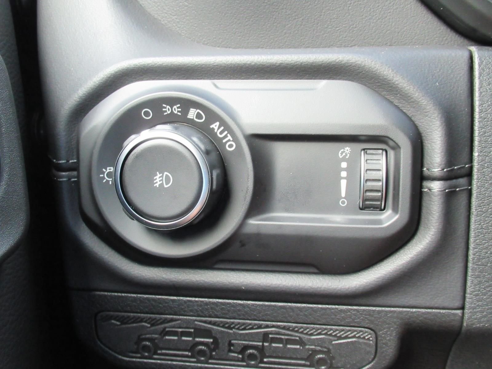 New 2026 Reign Exterior Paint Jeep Sahara image 22