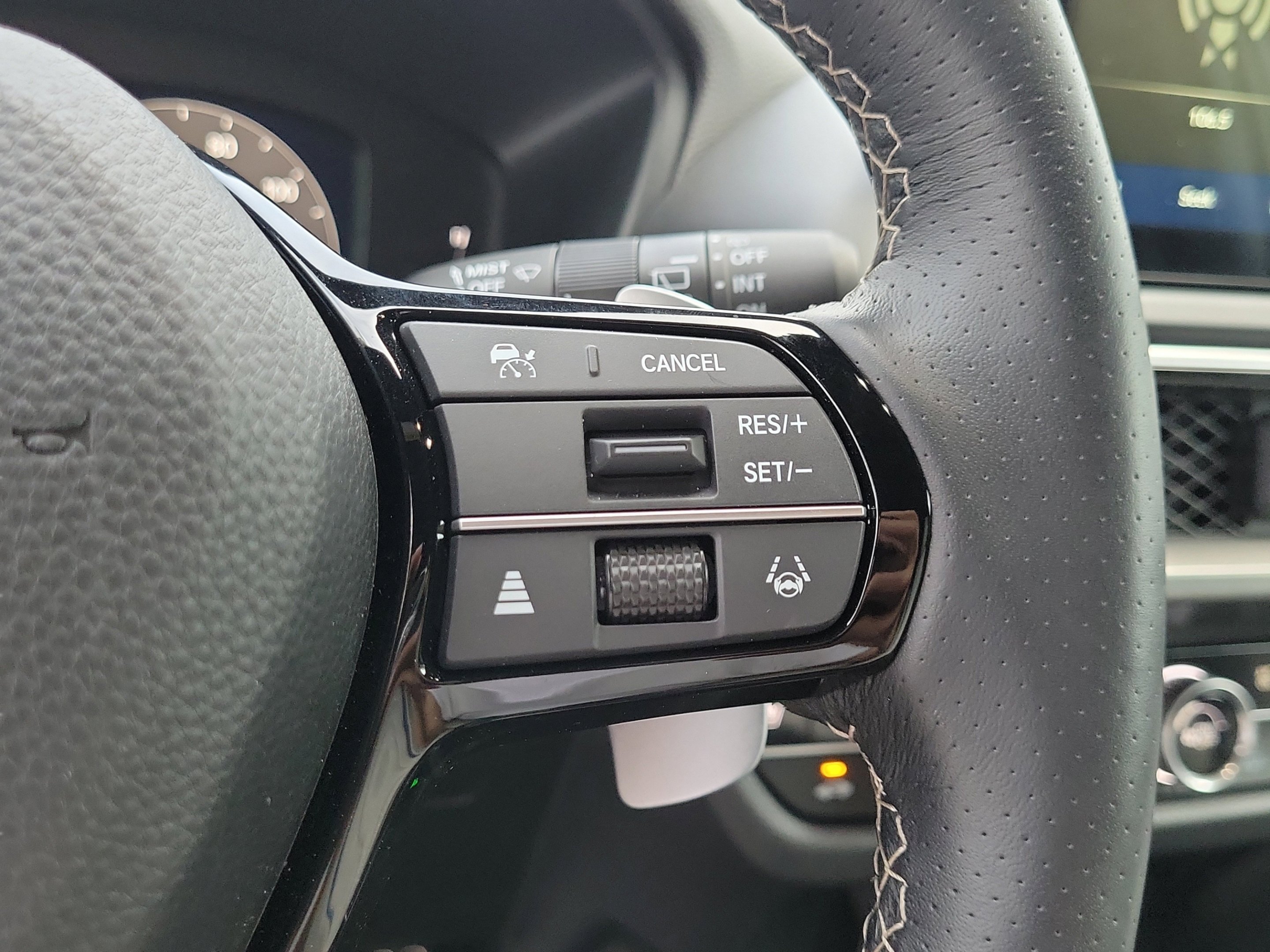 Used 2025 Urban Gray Pearl Acura FWD A-SPEC image 63