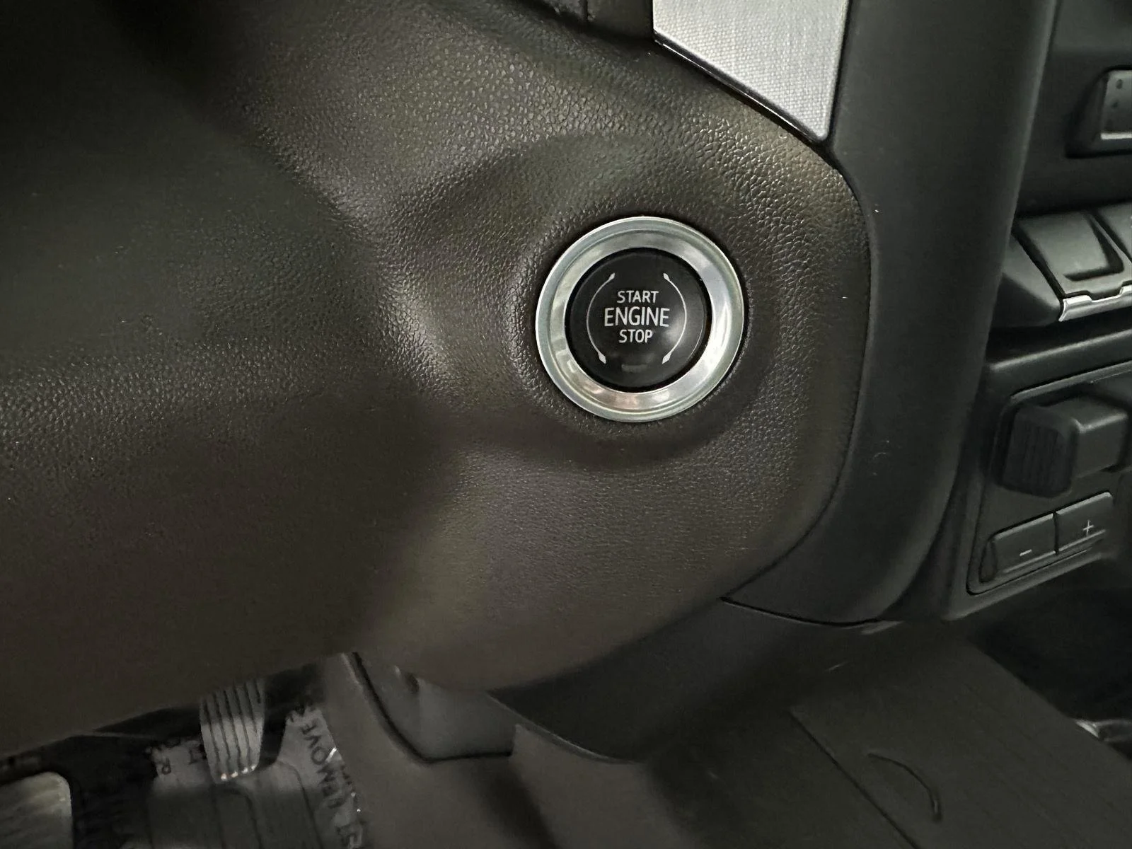 Used 2021 ONYX BLACK GMC SLT image 15
