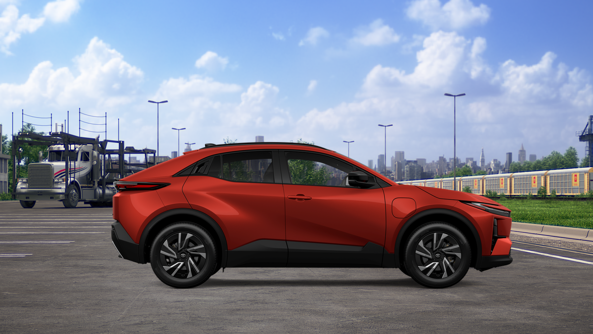 New 2026 Tandoori Toyota SE image 12