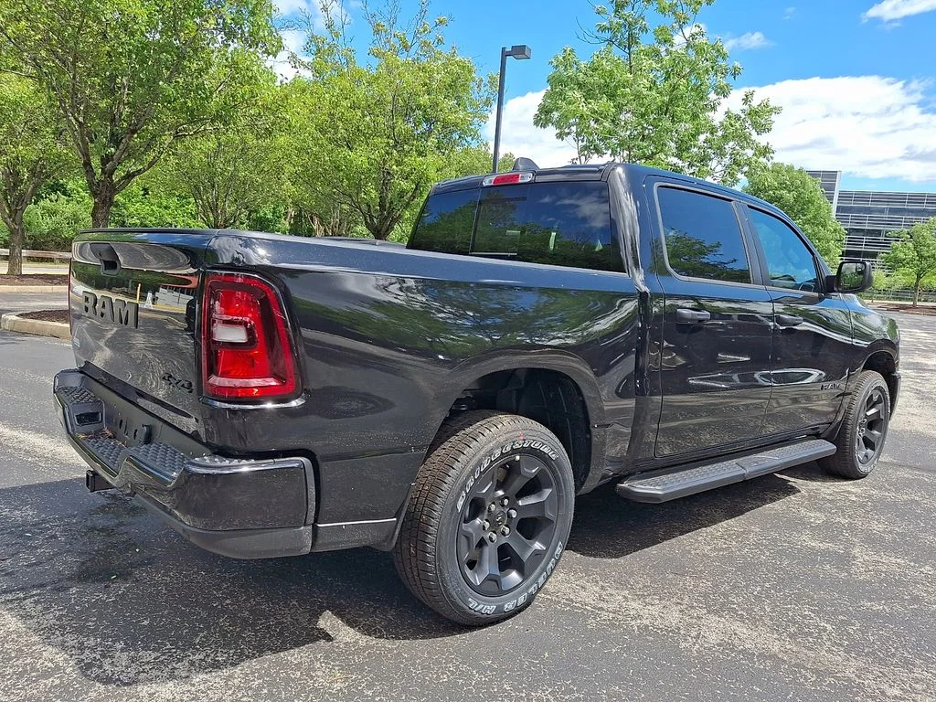 New 2026 Diamond Black Crystal Pearl-Coat Exterior Paint RAM Express image 4