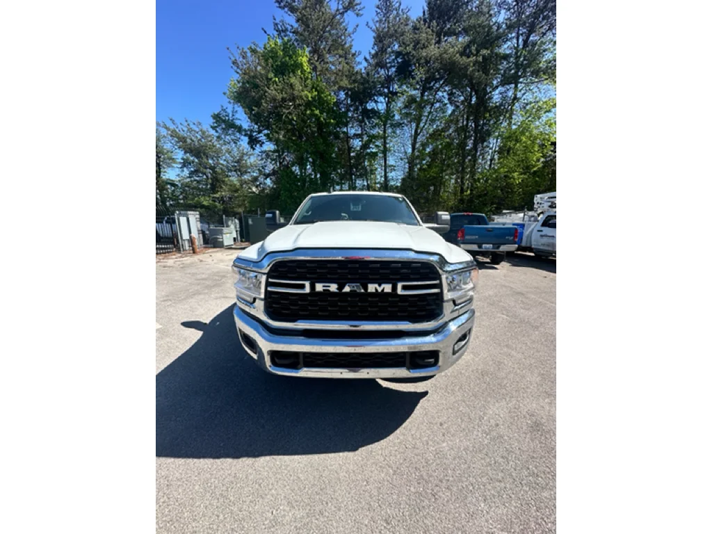 Used 2024 Bright White Clearcoat Ram Big Horn image 4
